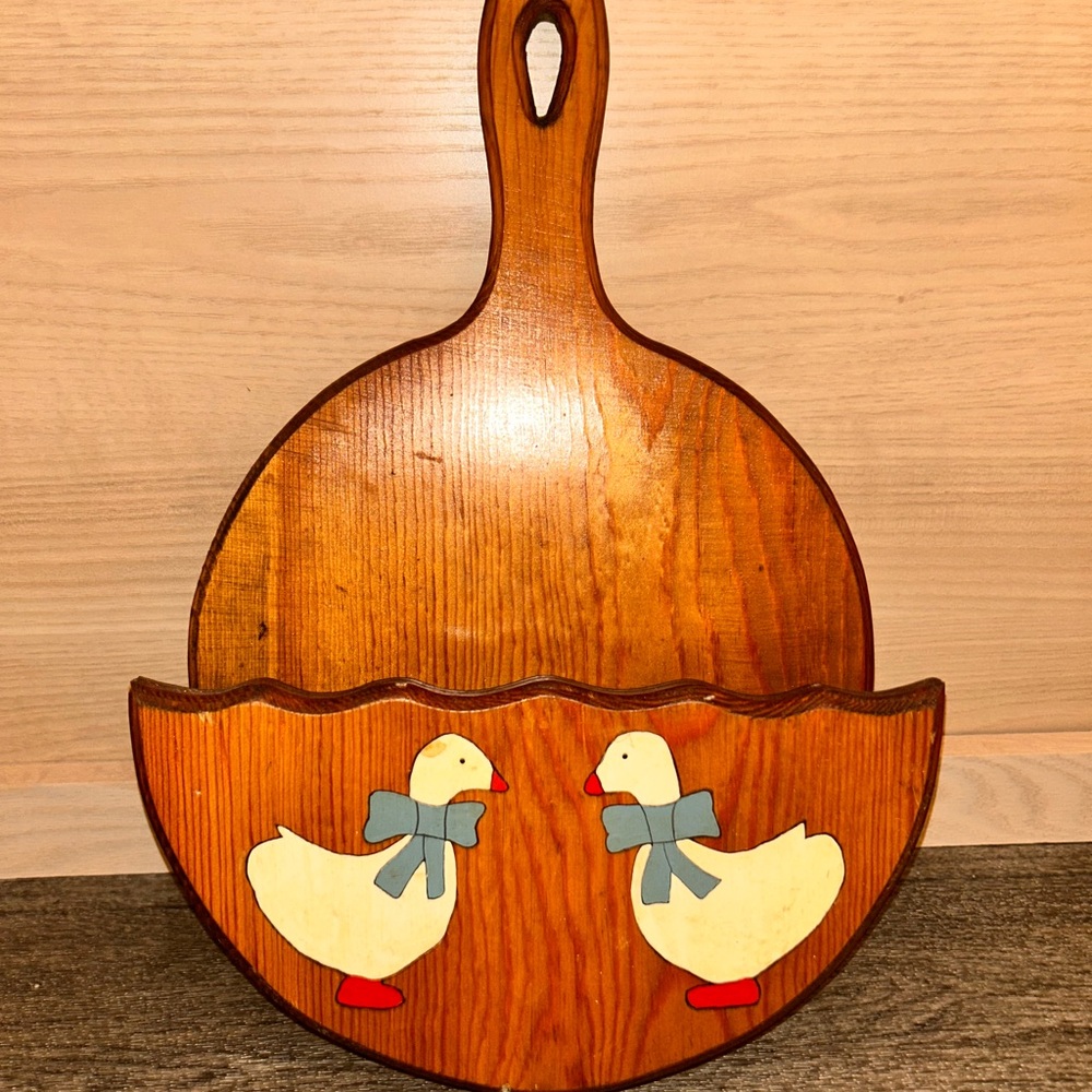 Wooden Paper Plate holder.